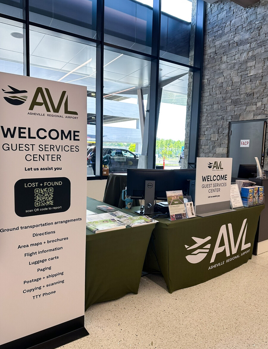Guest Services Desk